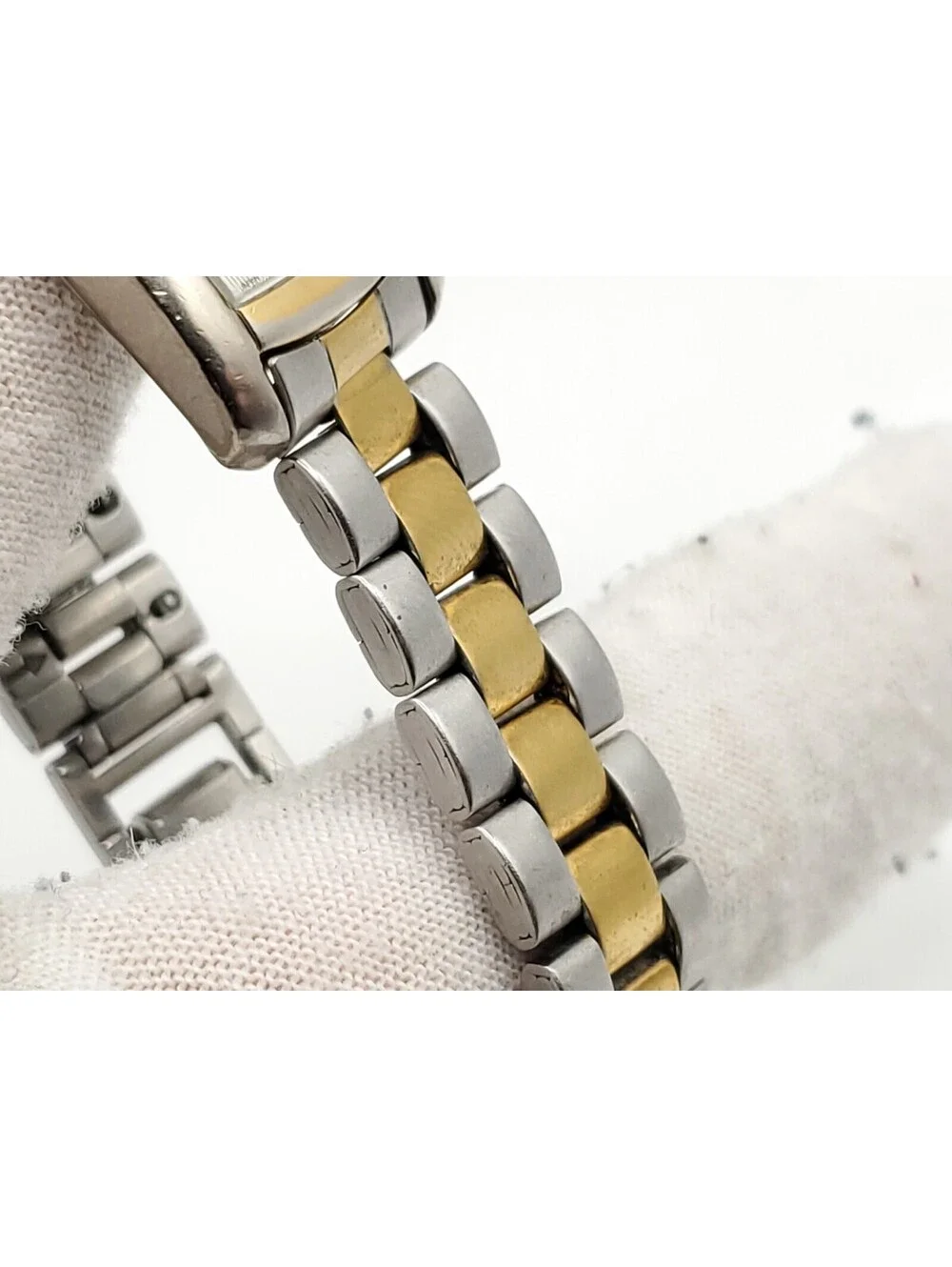 Citizen Quartz Watch Womens New Battery Two-Tone Silver Line Dial Rectangle 17mm